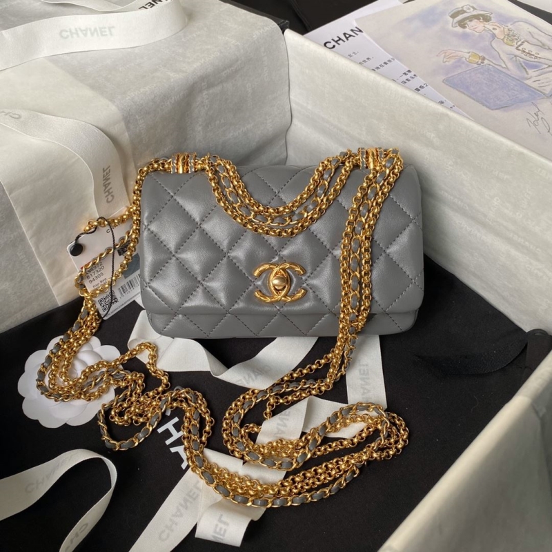 Chanel 19 Bags